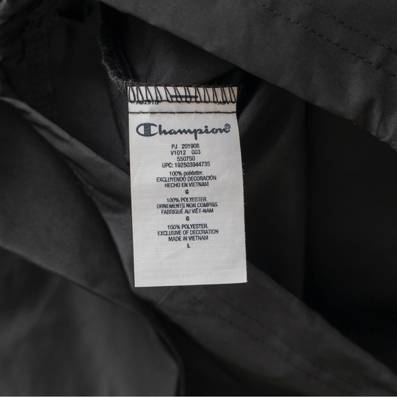 Champion Cargo Stadium Packable Jacket - Picture 9 of 11